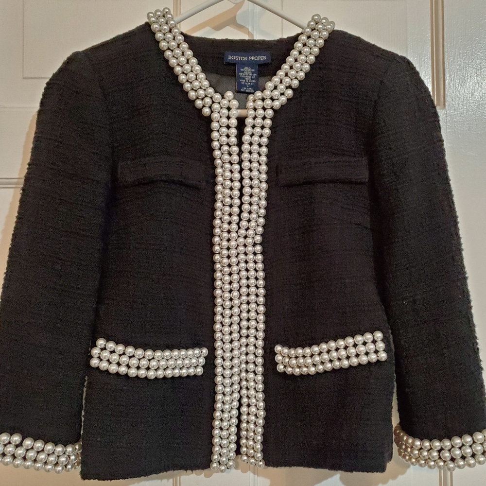 Tweed blazer with pearl accents